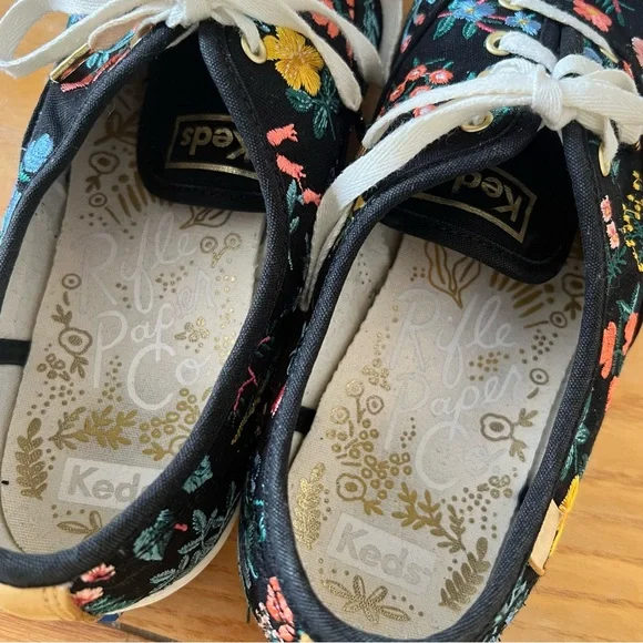 {Keds x Rifle Paper Co} Floral Embroidered Sneakers - Picture 6 of 11
